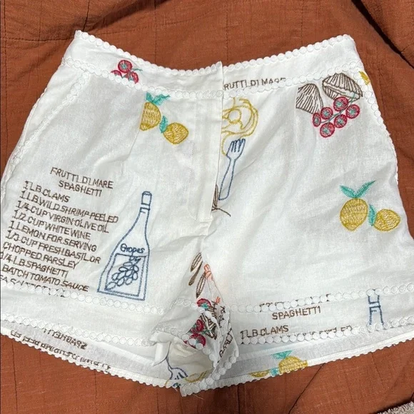 NWT Caroline Constas White Embroidered Women's Shorts sz 6 - Picture 1 of 5